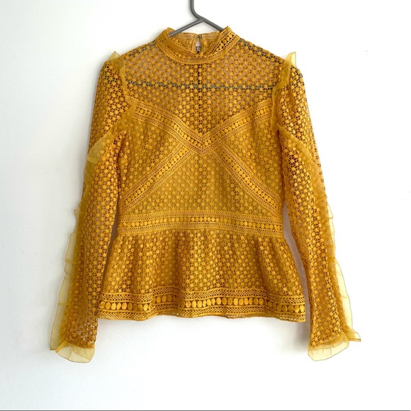 INA NWOT Size S Open-Stitched Yellow Top - Picture 1 of 7